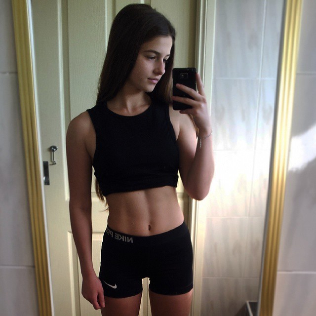 017 Fitness Girl Selfie CSCS Study Questions